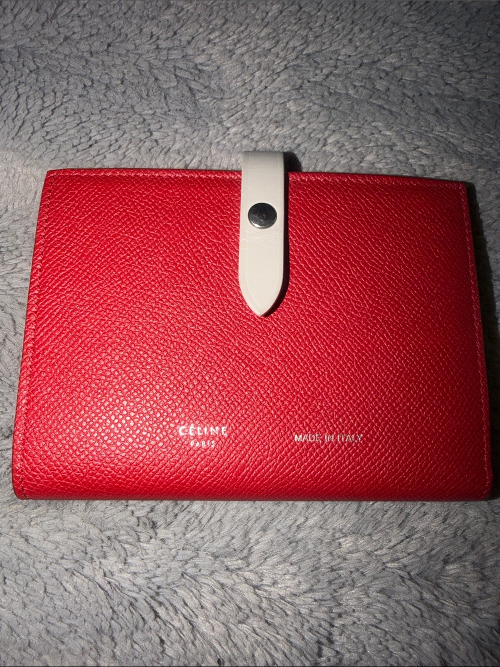 Preloved Céline Red Leather Snap Wallet great condition calfskin leather